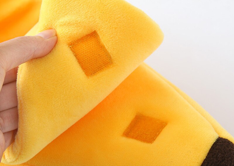 Banana Shaped Cat Bed Banana Shaped Cat Bed