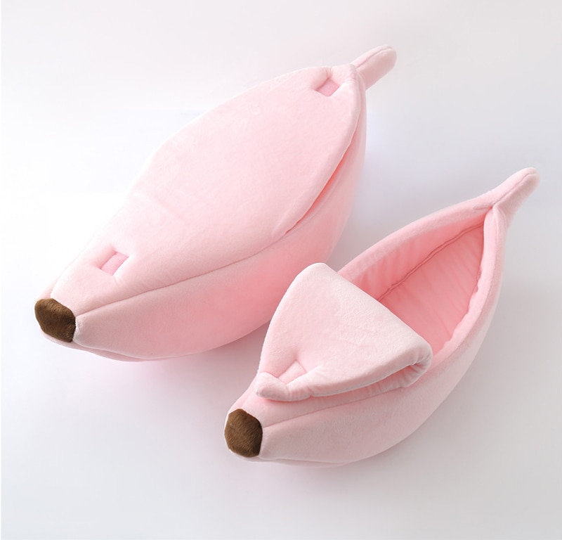 Banana Shaped Cat Bed Banana Shaped Cat Bed