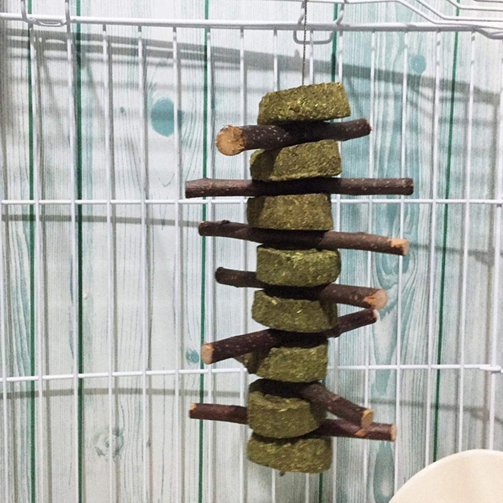 Grass Ball Garland Toy